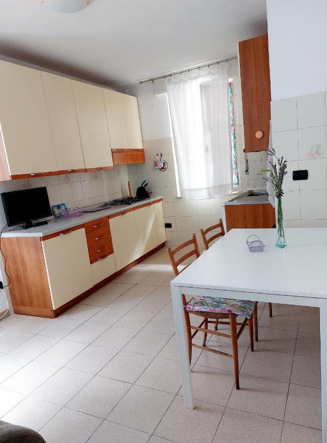 Agriturismo Giorgi Appartamenti In Riviera Ligure Албенга Екстериор снимка