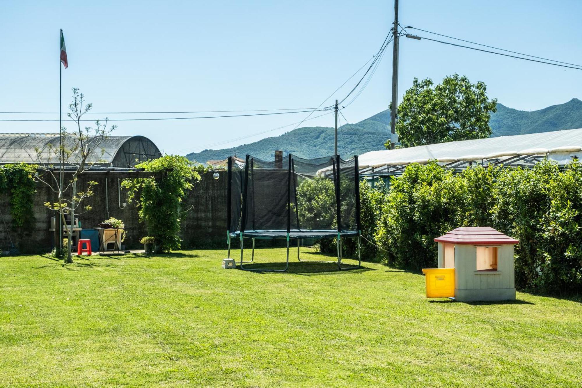 Agriturismo Giorgi Appartamenti In Riviera Ligure Албенга Екстериор снимка