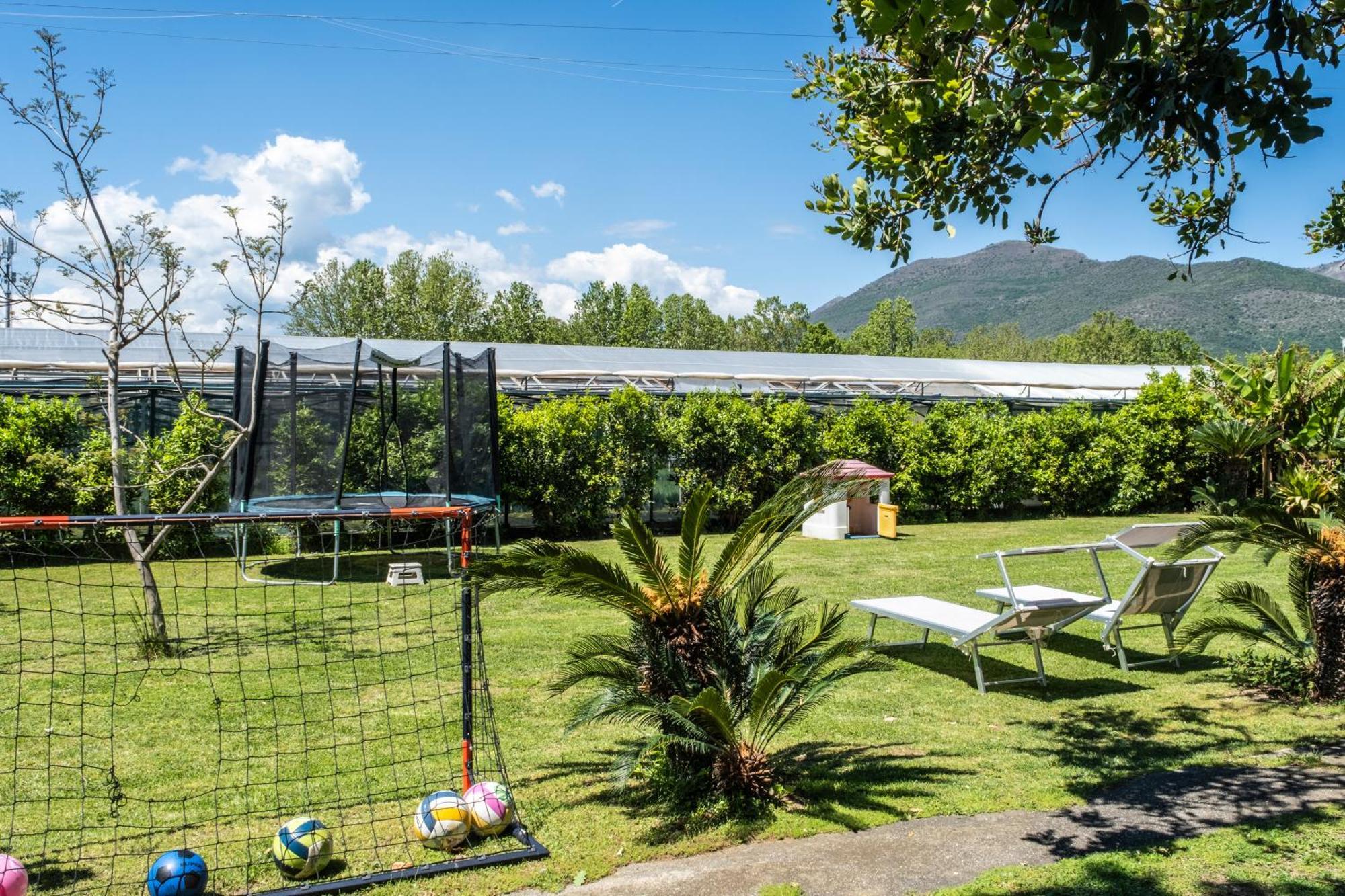 Agriturismo Giorgi Appartamenti In Riviera Ligure Албенга Екстериор снимка