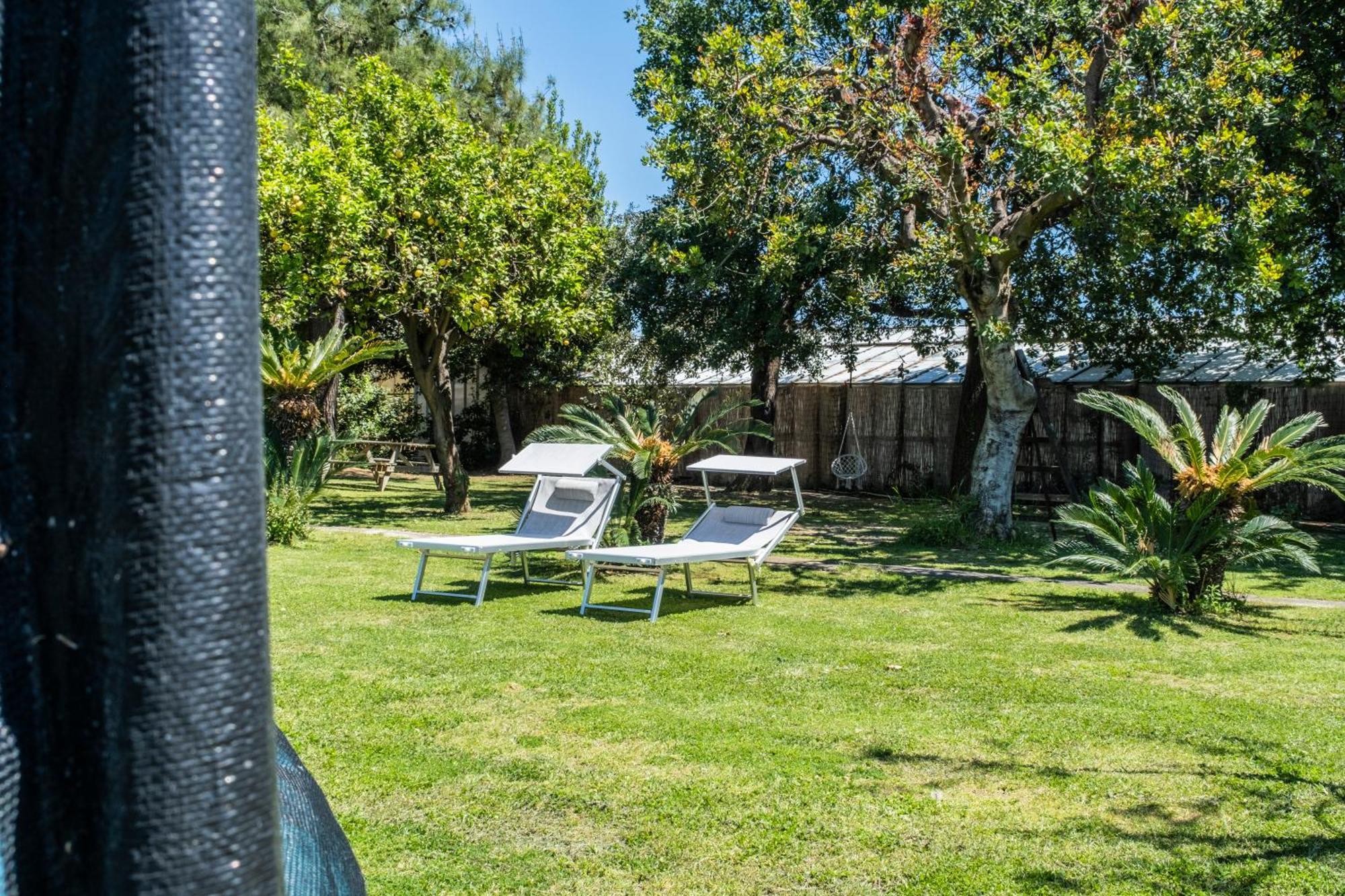 Agriturismo Giorgi Appartamenti In Riviera Ligure Албенга Екстериор снимка