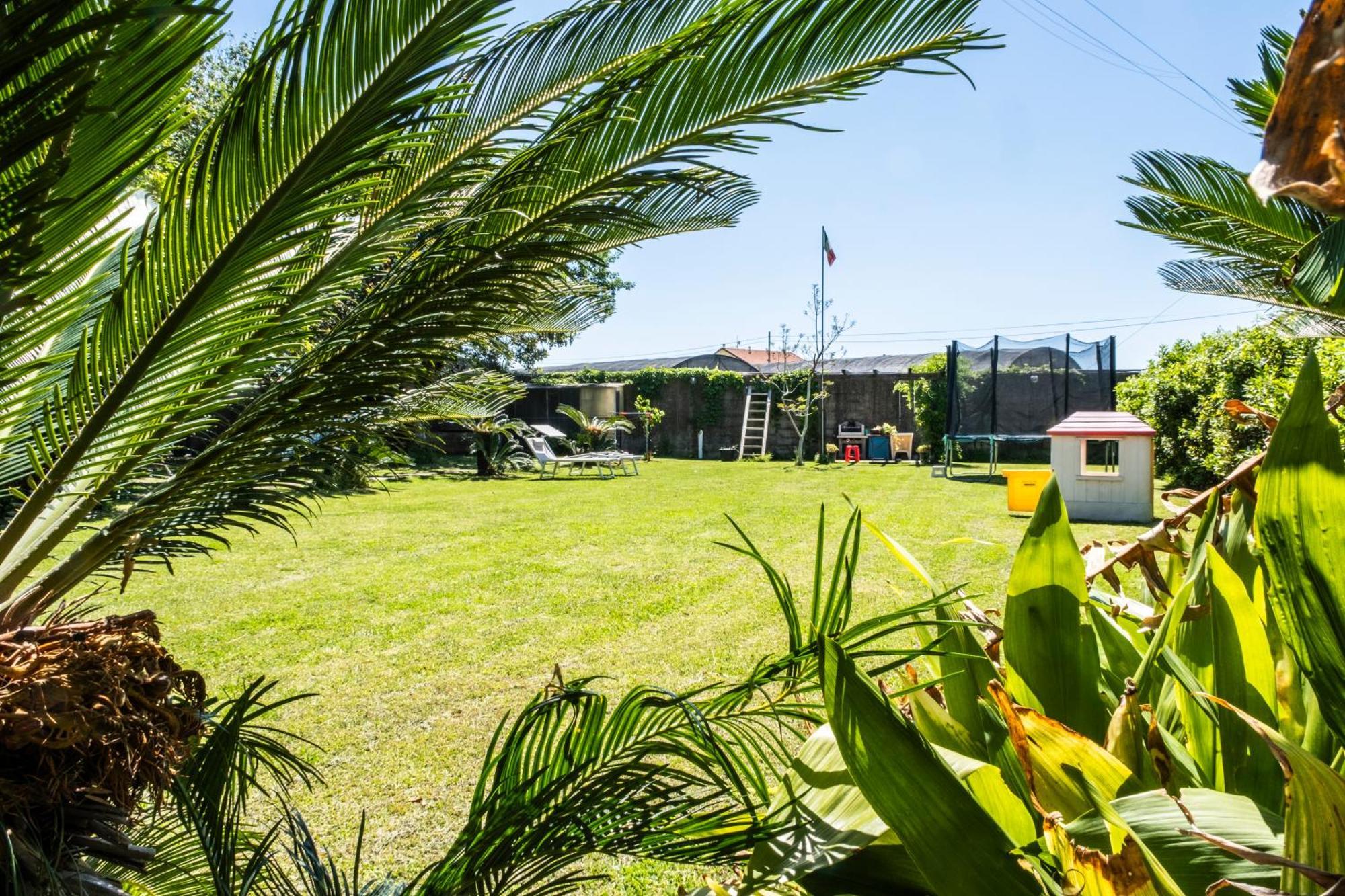 Agriturismo Giorgi Appartamenti In Riviera Ligure Албенга Екстериор снимка